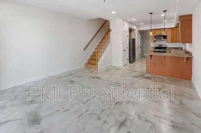 Photo - 1107 N 27th St
