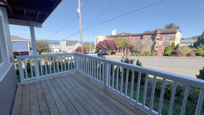 Photo - 1588 Grand Ave Unit 1588 Grand Ave. C/Studio