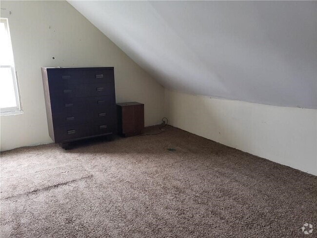 Building Photo - 38 Berkshire St Rental