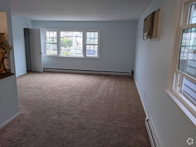 Building Photo - 809 John F. Kennedy Blvd Rental