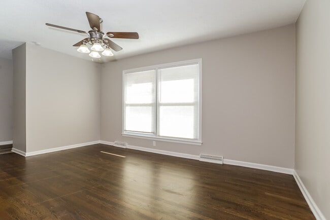 Photo - 13144 Ashland Ave