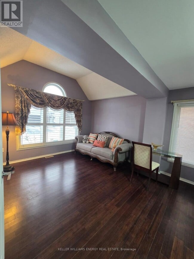 Photo - 12 Phillpot Ln