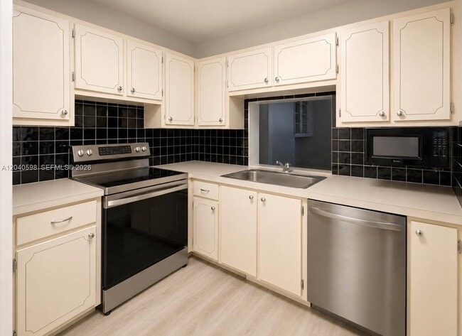Photo - 1893 S Ocean Dr Unit 601