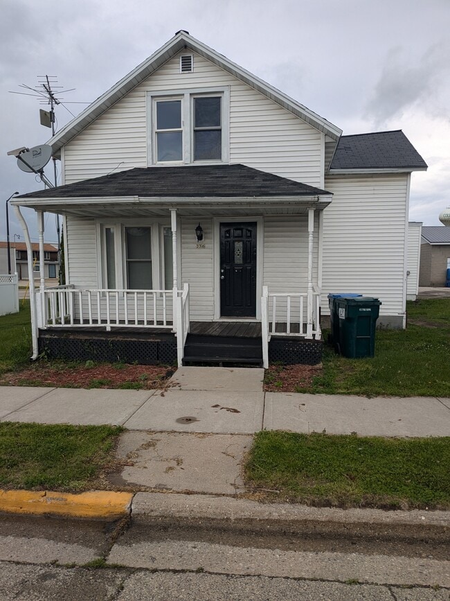 Photo - 236 W Main St Casa