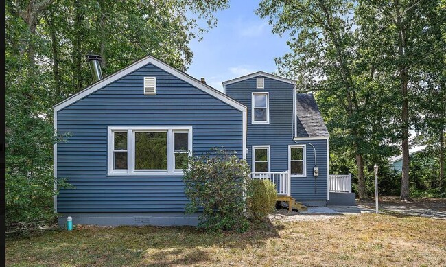 Photo - 107 Bayberry Ave