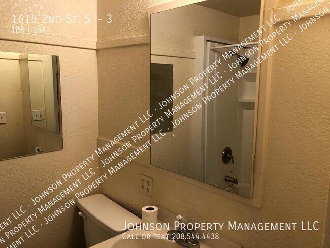 Photo - 1615 2nd St S Unit 3