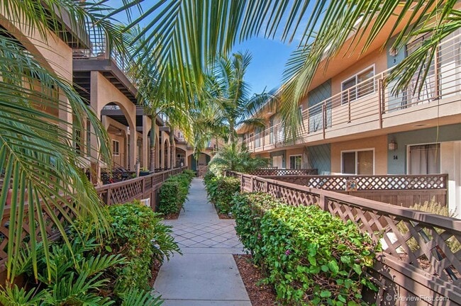 Building Photo - 1 BR/ 1BA Condo in Mission Bay/Bay Ho Unit 2