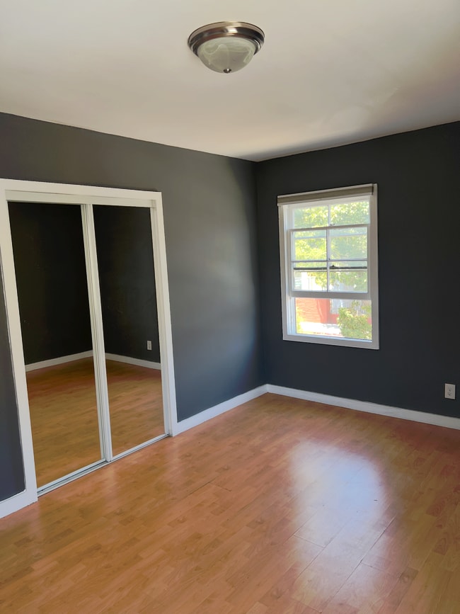 Photo - 1442 W 27th St Unidad 3