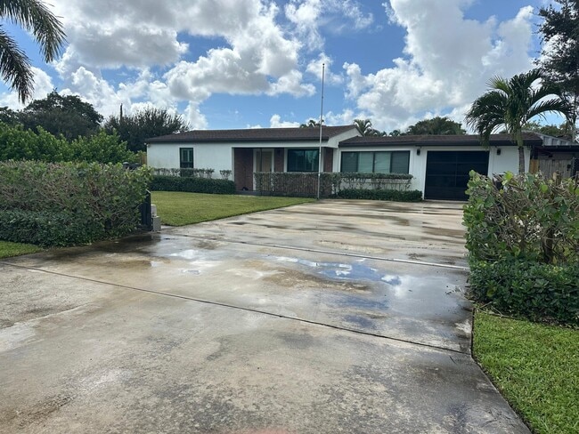 Photo - 2940 Cherokee Rd