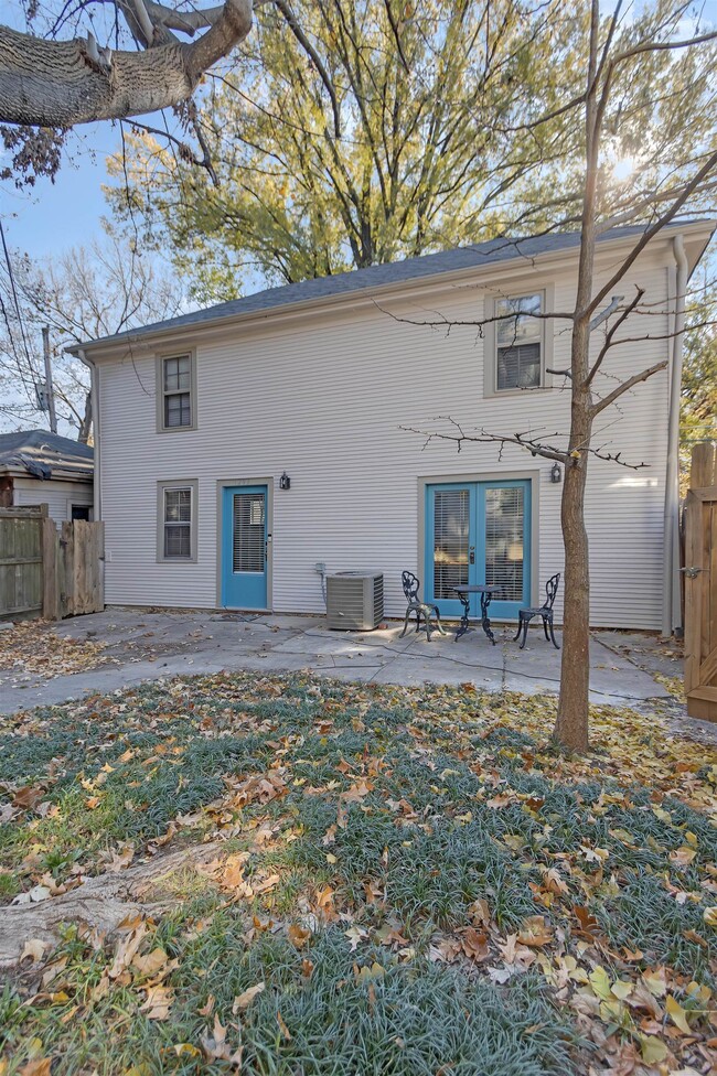 Photo - 1293 Vinton Ave House