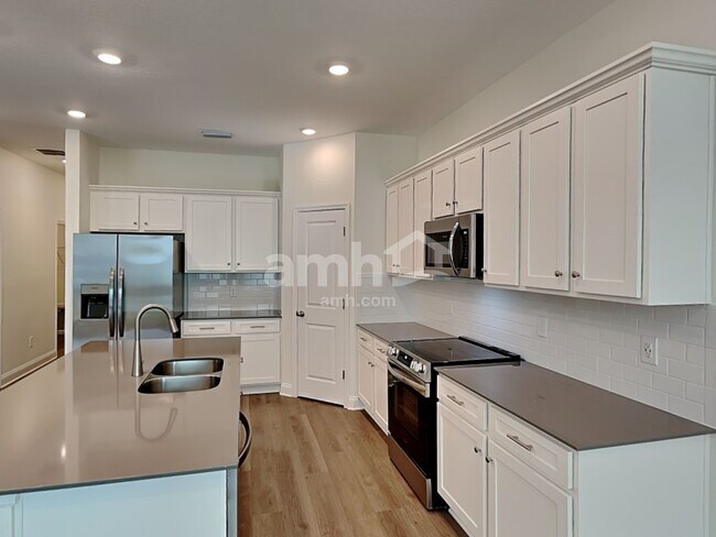 Photo - 1039 Grafton Ridge Dr