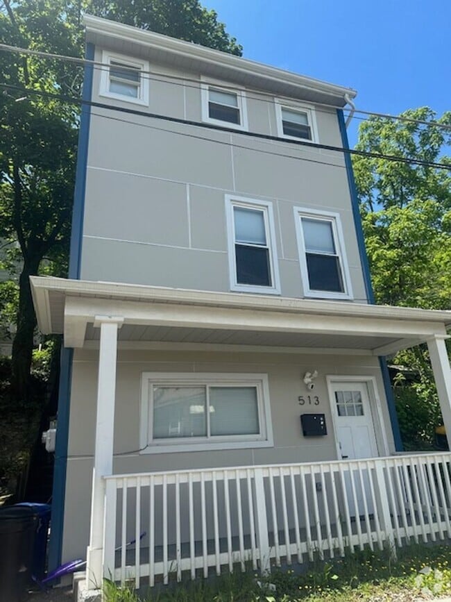 Building Photo - Stunning Fully Remodeled Home in Friendshi...