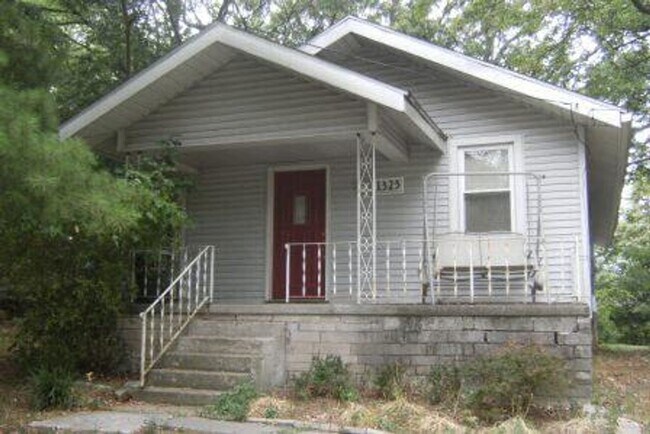 Photo - 2 bedroom/1 bath - Available Now
