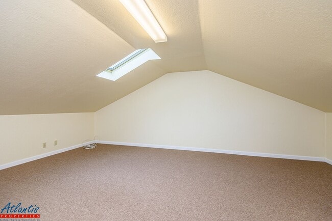 Photo - 811 Camden Ave Unit 1br