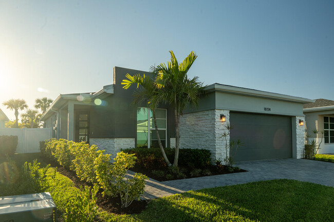 Photo - 10724 SW Gloriana St Casa