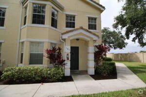 Building Photo - 170 SW Peacock Blvd Rental