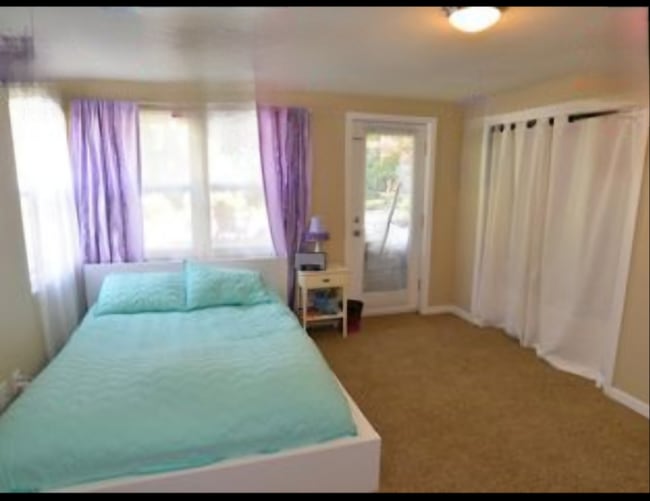 Photo - 6850 SW 68th Ave