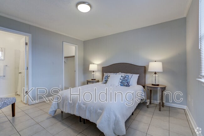 Building Photo - 4137 Richmond Hwy Unit 4137 Rental