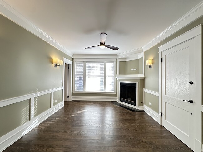 Photo - 1406 W Cornelia Ave Unit A01W