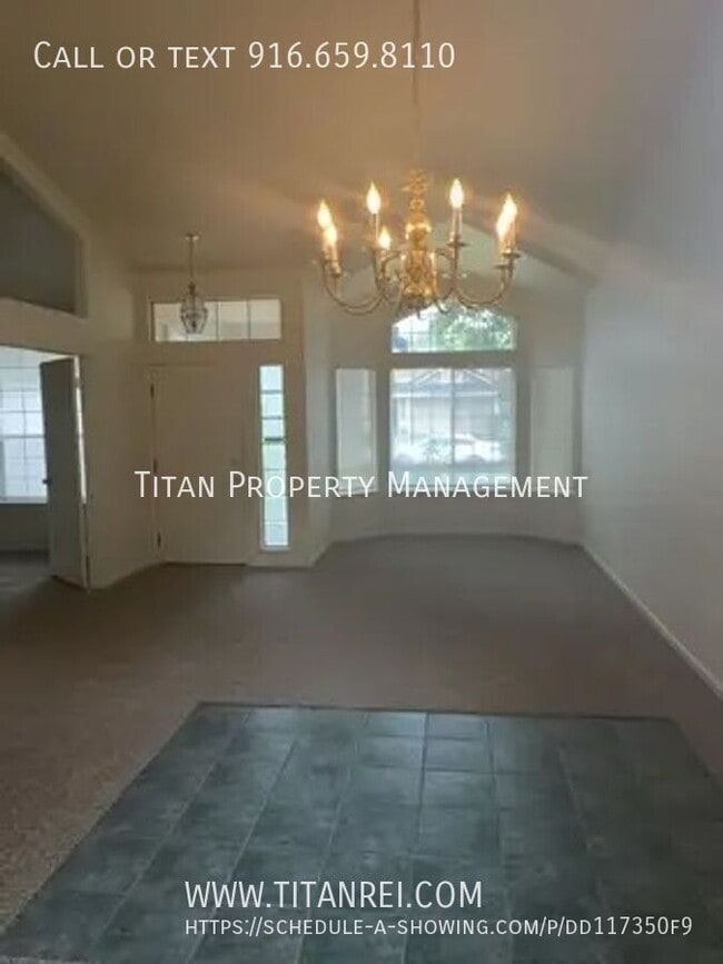 Photo - 8652 Meandering Way