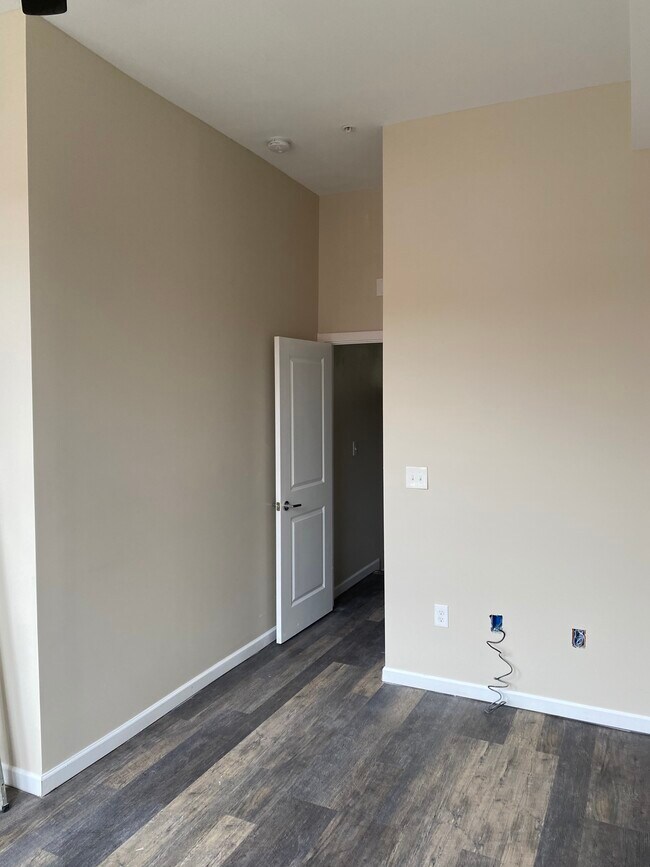 Photo - 1805 Saint Paul St Unit 3