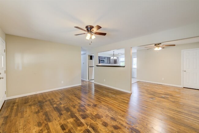 Photo - 624 S Pam Ave