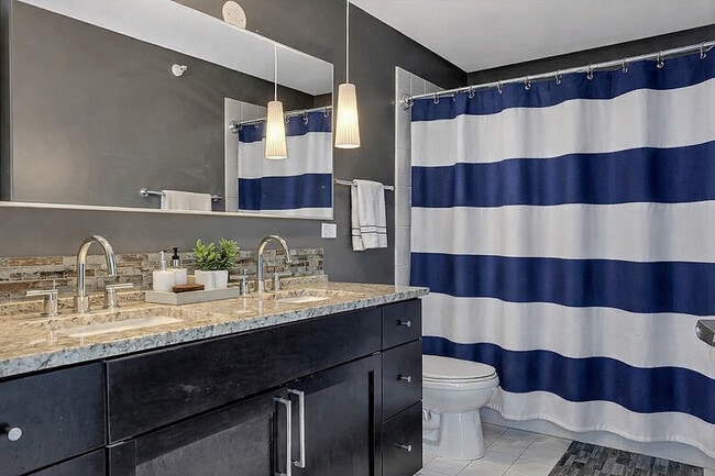 Photo - 2 E Erie St Unit 2408