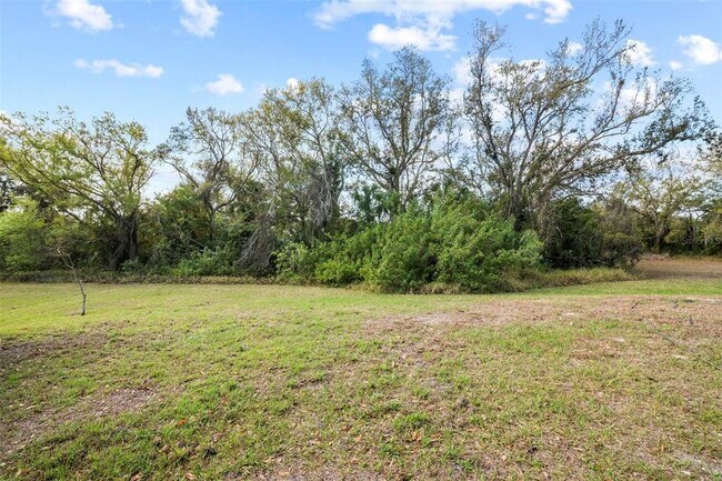 Photo - 6110 9th Ave Cir NE