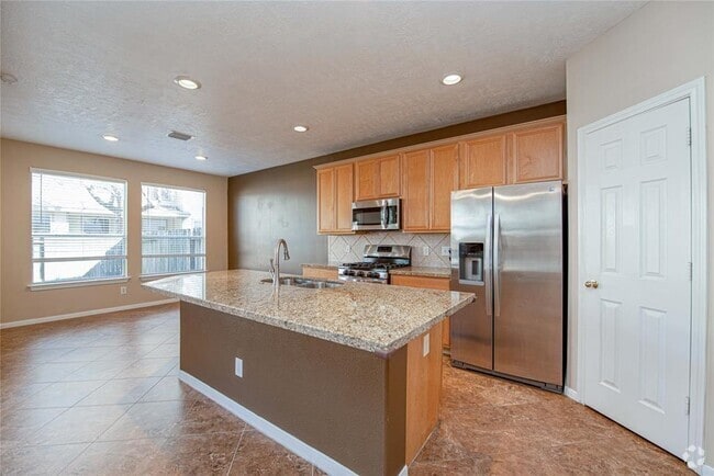 Building Photo - 143 W Burberry Cir Rental