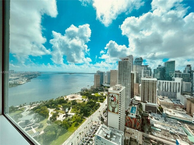 Photo - 244 Biscayne Blvd Unidad 4307