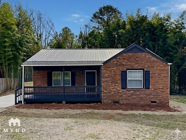 Building Photo - 3408 Redstones Rd