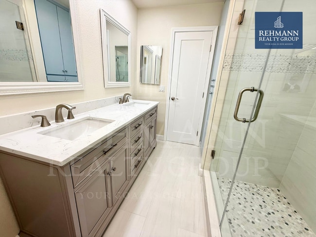 Building Photo - 6331 Caminito Andreta Rental
