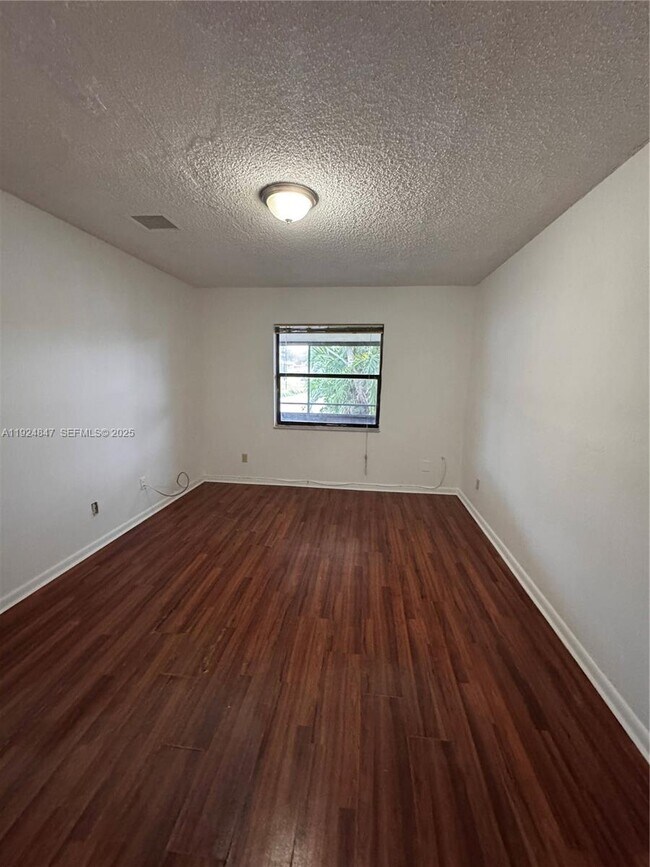 Photo - 3625 SW 70th Ave