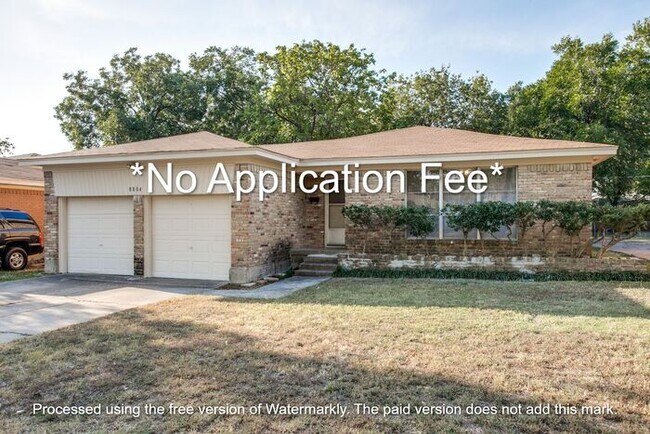 Building Photo - No Application Fees* Rental