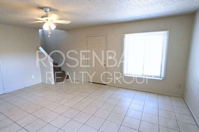 Photo - 410 E 9th Ave Unit 1