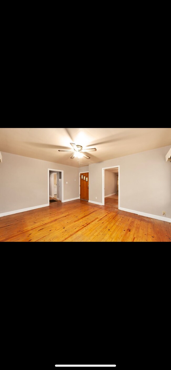 Photo - 12 Laurel Ln Unit 14 Laurel Lane