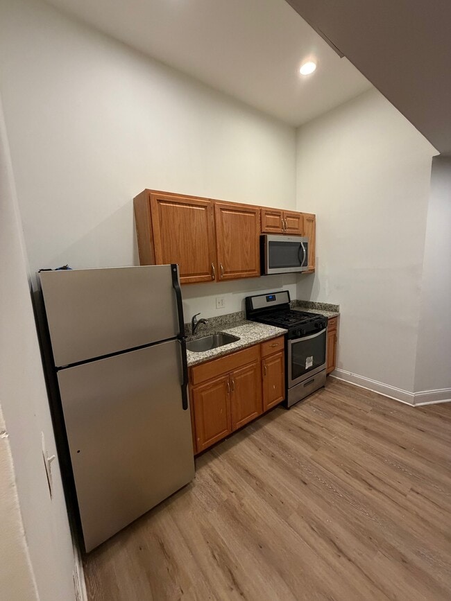 Photo - 1005 Edmondson Ave Unit 1
