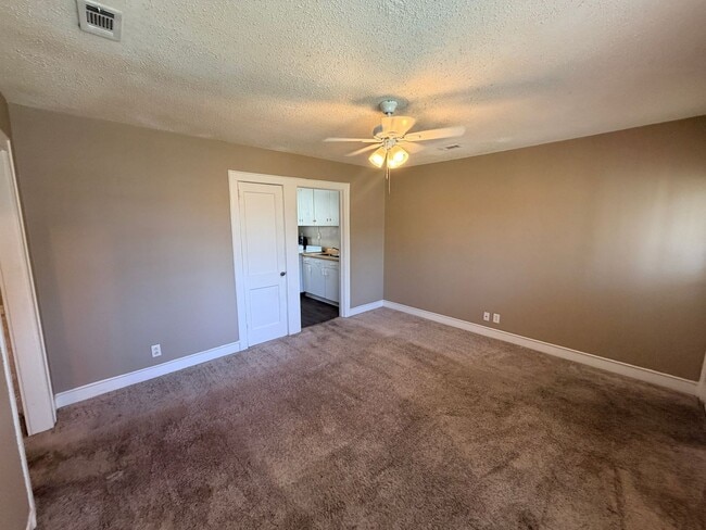 Photo - 1BD/1B Apartment near VSU.