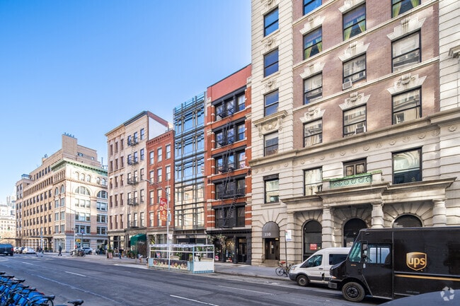 Photo - 112 Hudson St