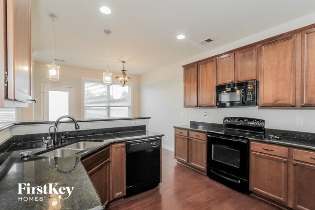 Photo - 162 Wellshire St