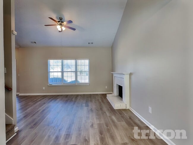 Photo - 1485 Rose Pointe Dr