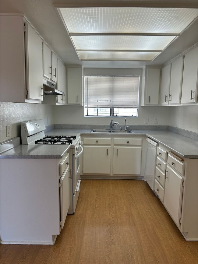 Photo - Orange Grove, 1232-1234 Unidad 1234 #104