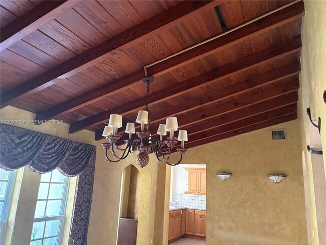 Photo - 805 Paradiso Ave