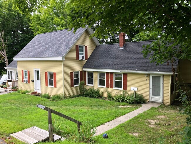 Photo - 137 Washington Ave Unit #2