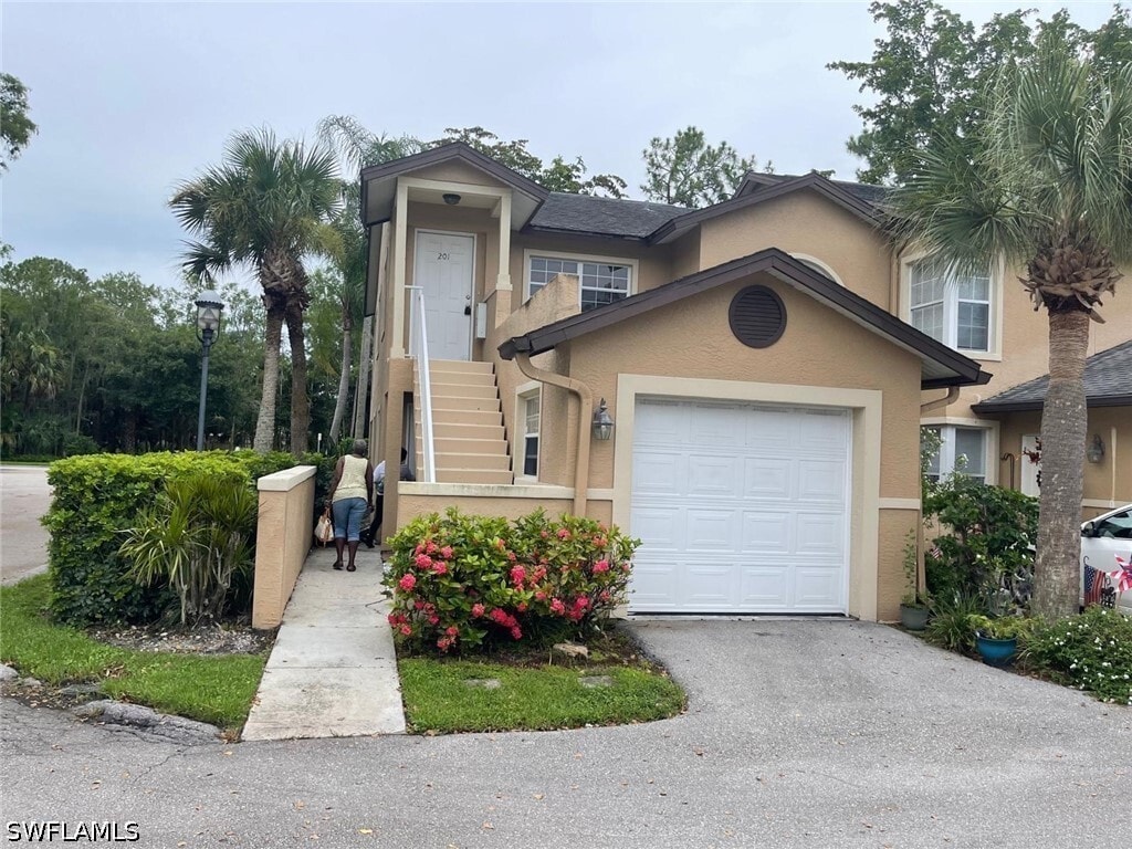 Photo - 9570 Crescent Garden Dr