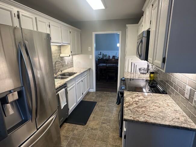 Photo - 9129 Kings Canyon Dr