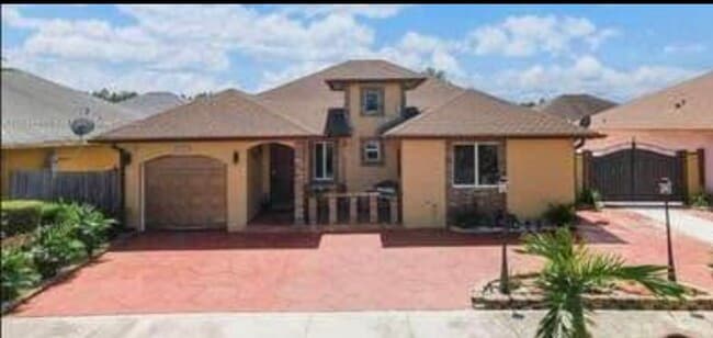 Building Photo - 18110 SW 139th Ct Rental