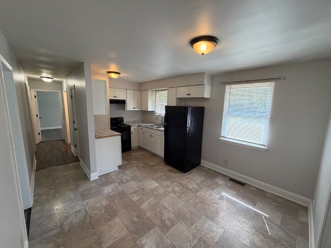 335 Woodale Dr