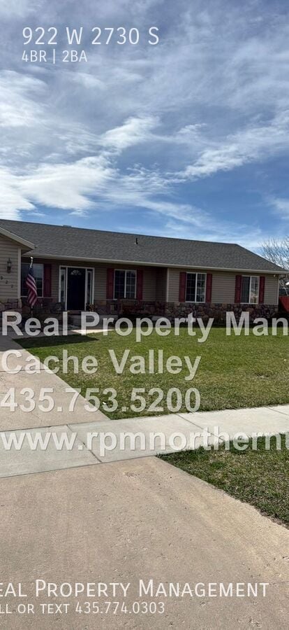 Building Photo - 922 W 2730 S