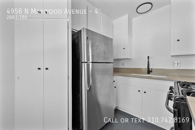Photo - 4958 N Maywood Ave Unit 4